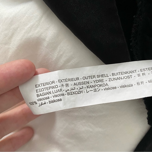 ZARA | Silk button up cropped blouse - Picture 8 of 8